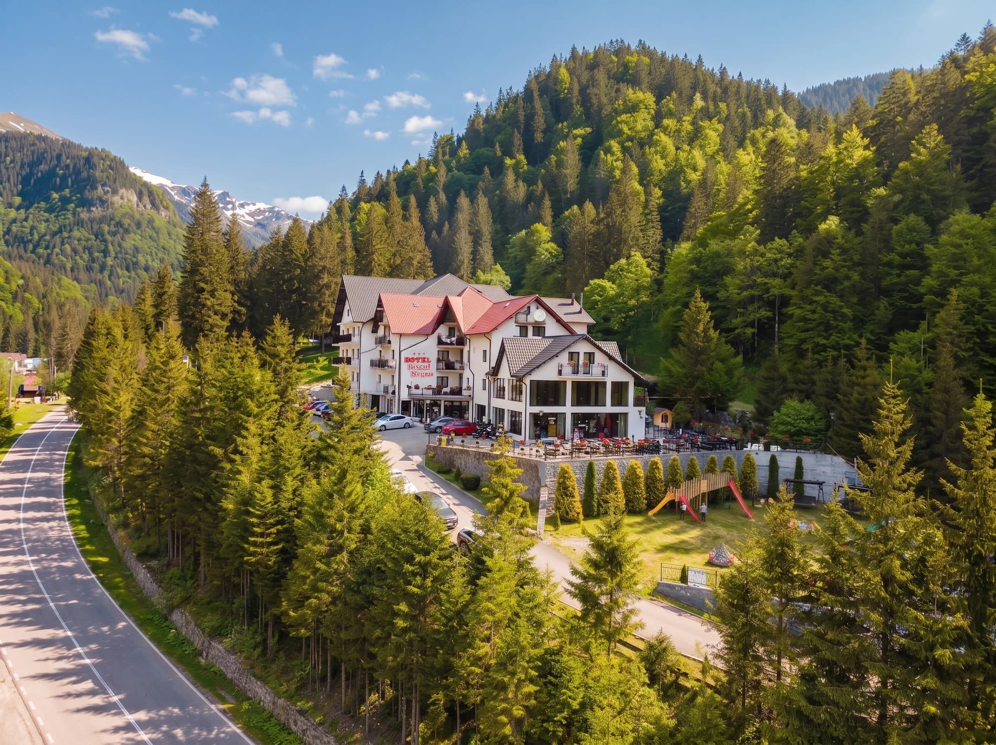 Hotel Piscul Negru pe Transfăgărășan