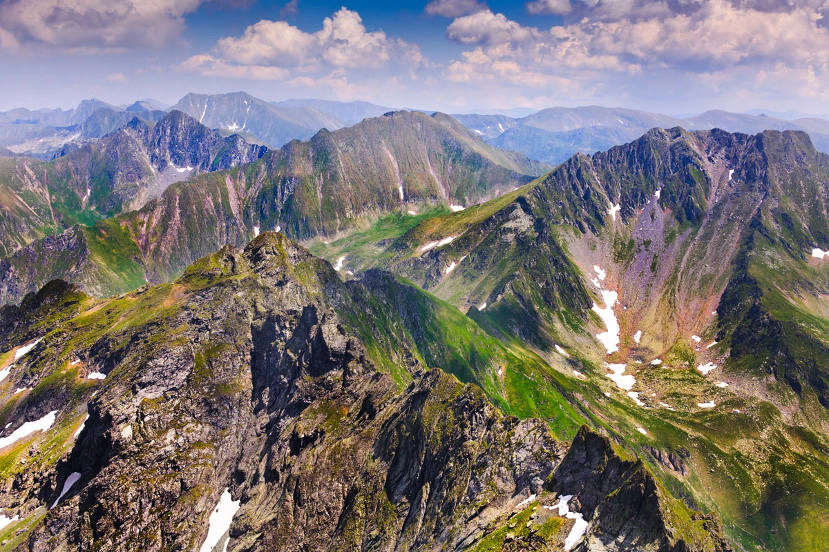 Mountain Trails & Hiking